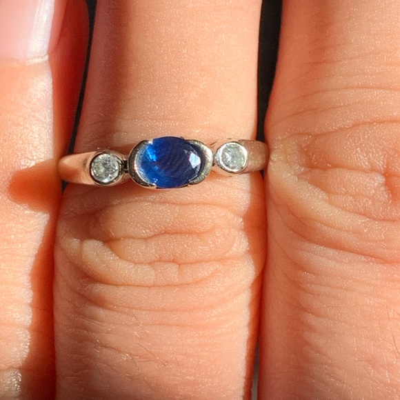 Jewelry - 14k Kashmir Sapphire and Diamond Ring
